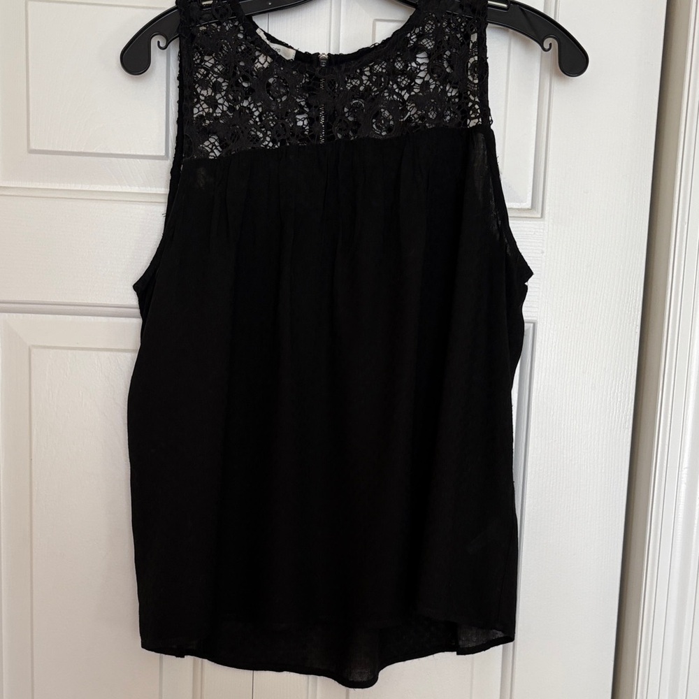 Maurices Black Lace Yoke Sleeveless Camisole